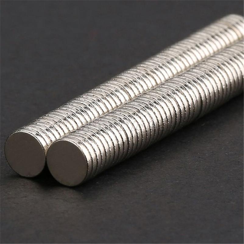 100 pcs Disc Rare Earth Neodymium Super Strong Magnets N35 Craft Mode HH1
