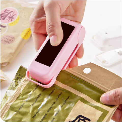 mini Heat Sealer Plastic Package Storage Bag Mini Sealing Machine Handy Sticker and Seals for Food Snack Kitchen Accessories