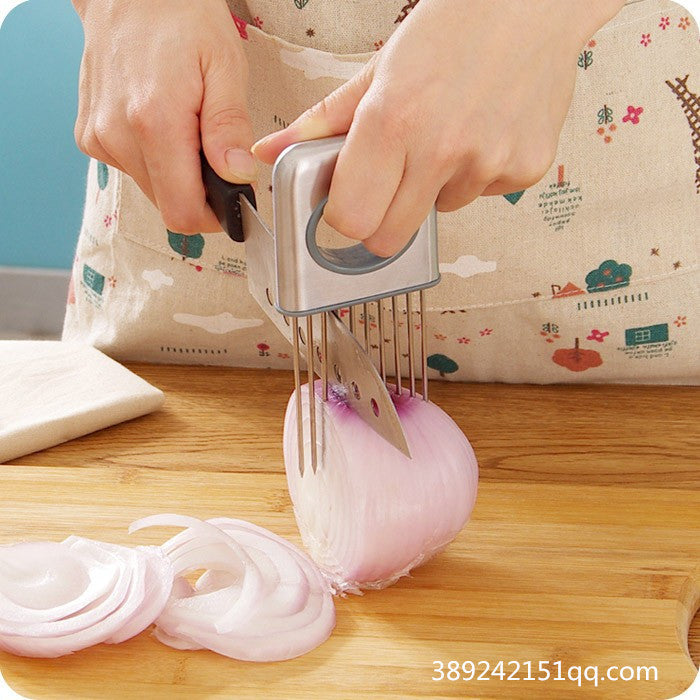 Kitchen tools Cut Onion Holder Fork +Stainless Steel Vegetable Slicer Tomato Cutter meat needle gadgets multifunction