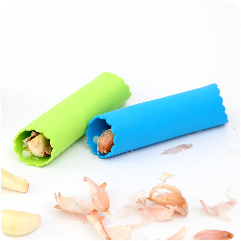5Pcs/Lot Magic Silicone Garlic Peeler Useful Kitchen Dining Tool Gadgets Random Color