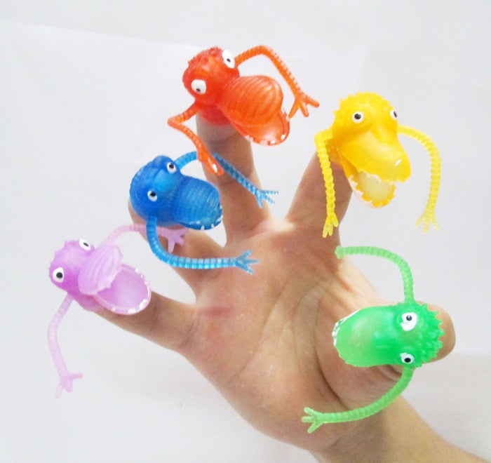 Patrulla Canina Toys Finger Puppets Brinquedo 1pcs Animal Puppet Story Mini Dinosaur Pattern Toys Dolls Can Install Gashapon