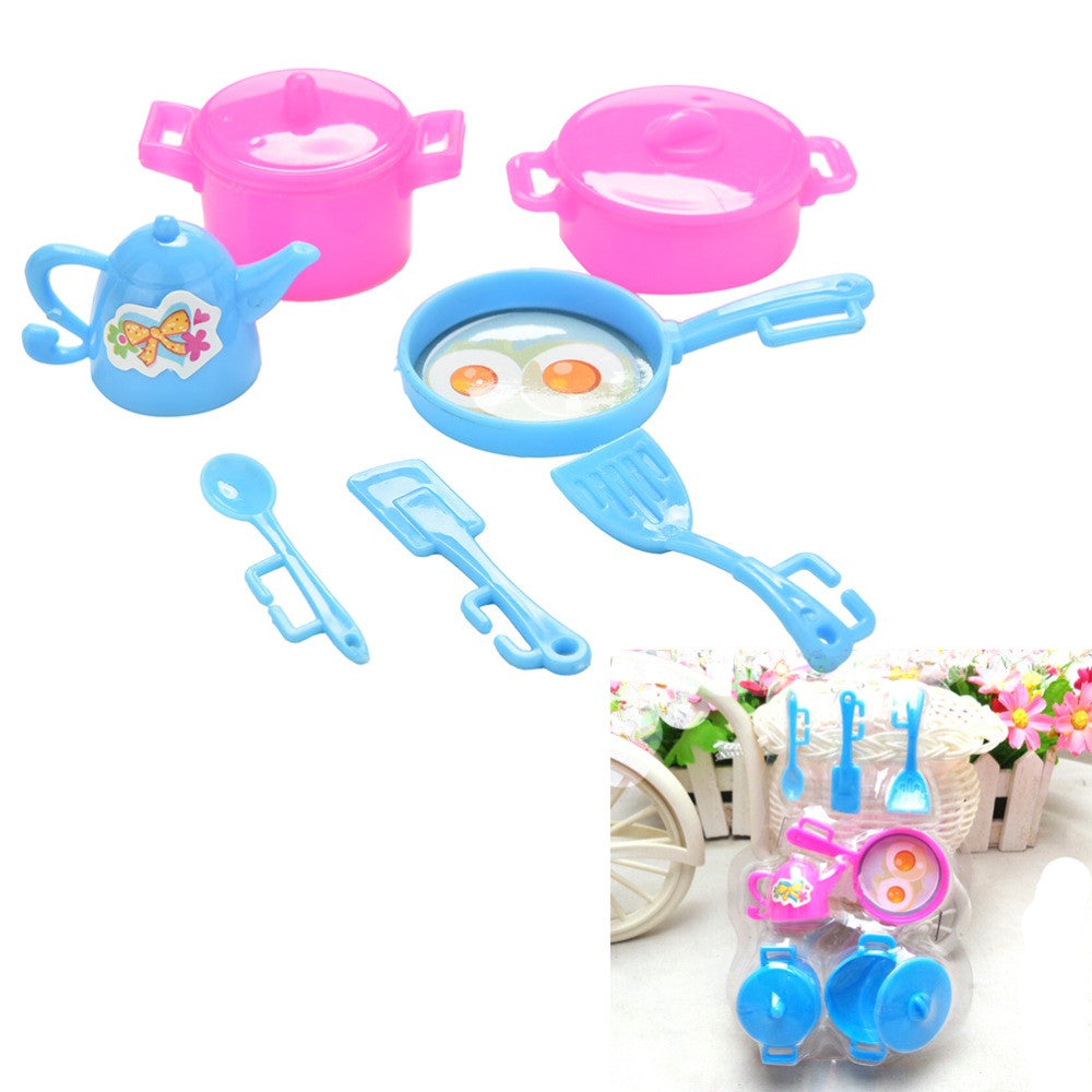 2016 New Kitchen Tableware Doll Accessories For Barbie Dolls / Monster Hight Dolls Toys Girls Baby Play House Toys