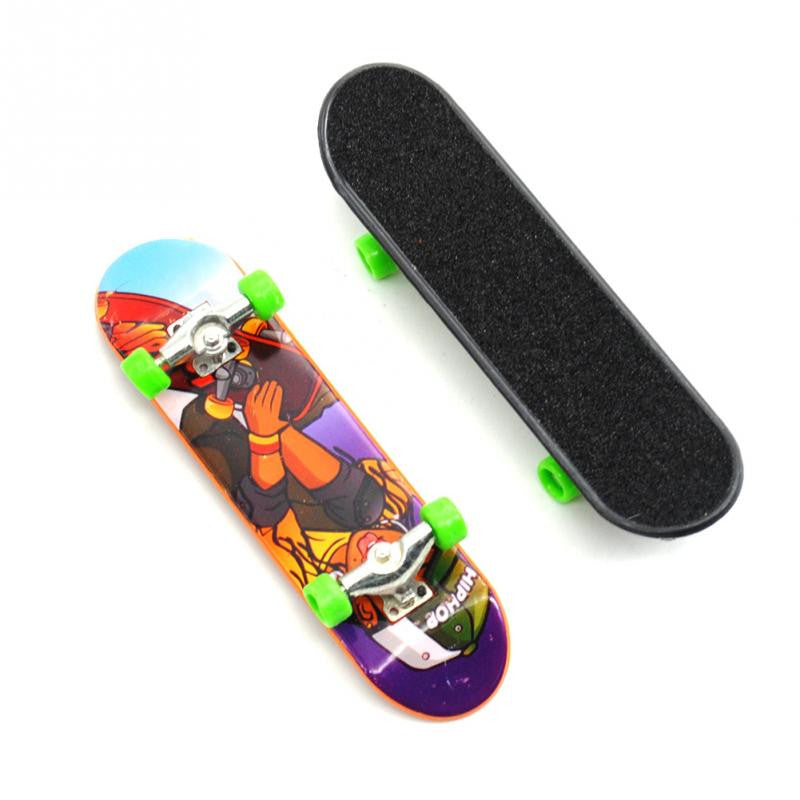 Puzzle Garden 2pcs Plastic Finger Skateboards Bikes Novelty Gag Toys Fingerboard Boys Toy Finger Skate Tech Eck Bmx
