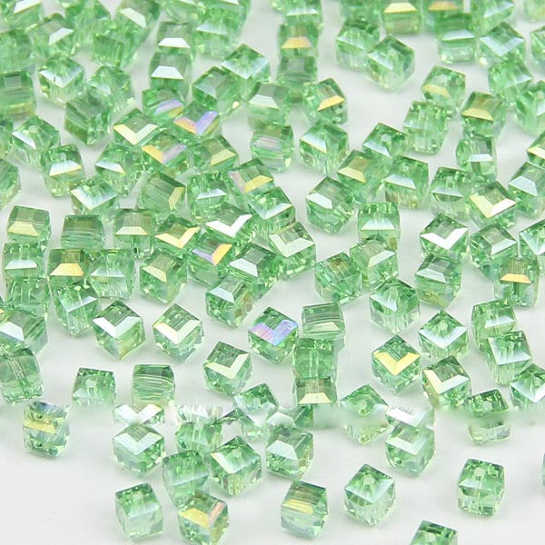 High quality 4mm 100pcs Square shape Upscale Austrian crystal beads loose bead quadrate glass ball supply bracelet Jewelry H482