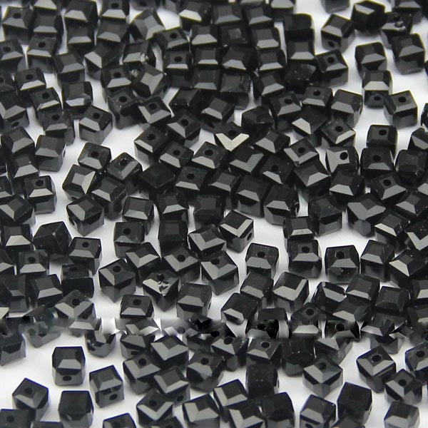 High quality 4mm 100pcs Square shape Upscale Austrian crystal beads loose bead quadrate glass ball supply bracelet Jewelry H482