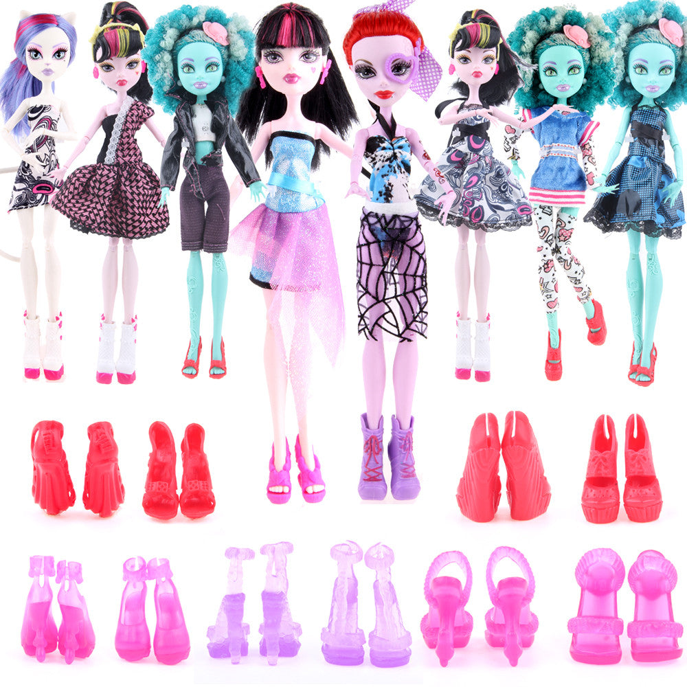 Cheapest! 10 items  5 Suit Clothes + 5 Pair Shoes Monster Doll High Accessories Fashion Clothes for Original Monster Hight Dolls