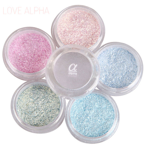LOVE ALPHA 13 Colors Eye Shadow Flash Powder Super Bright Pearl Shining Bright Glitter Powder Pink Diamond Brand Makeup