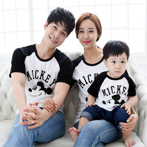 2017 summer Family Matching Outfits mickey Short-sleeved T-shirt Family Look mother and daughter clothes father Son baby kids