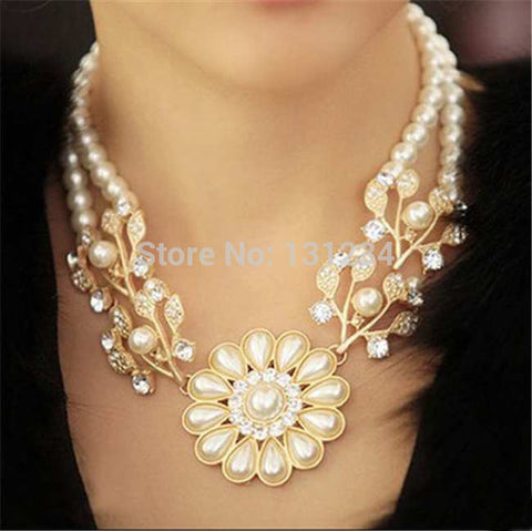 wholesale luxury Simulated pearl chain rhinestone crystal flower choker necklace bead work jewelry for women