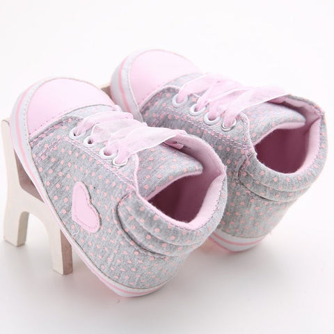 Lovely Baby Sneakers Newborn Baby Crib Shoes Girls Toddler Laces Soft Sole Shoes