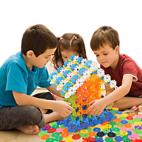 300Pcs Snow Snowflake Building Blocks Toy Baby Children Montessori Educational Toy DIY Assembling Bricks Gift Kids Classic Toys