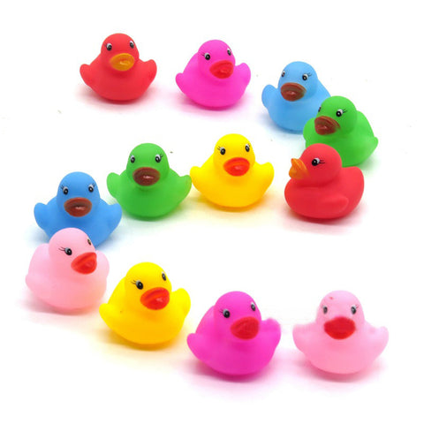 1pcs/mini Color New Born Babies Swiming Bath Floating Latex Children Squeeze-sounding Dabbling Ducks Classic Toys 3.5cm*3.5cm