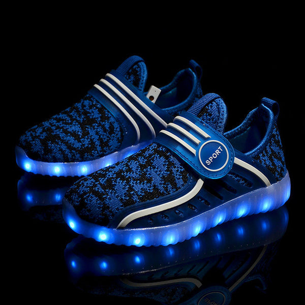 2017 Hot New Spring autumn Kids Sneakers Fashion Luminous Lighted Colorful LED lights Children Shoes Casual Flat Boy girl Shoes