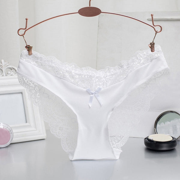 Europe and America size women sexy lace panties seamless cotton breathable panty Hollow briefs Plus Size girl sexy  underwear