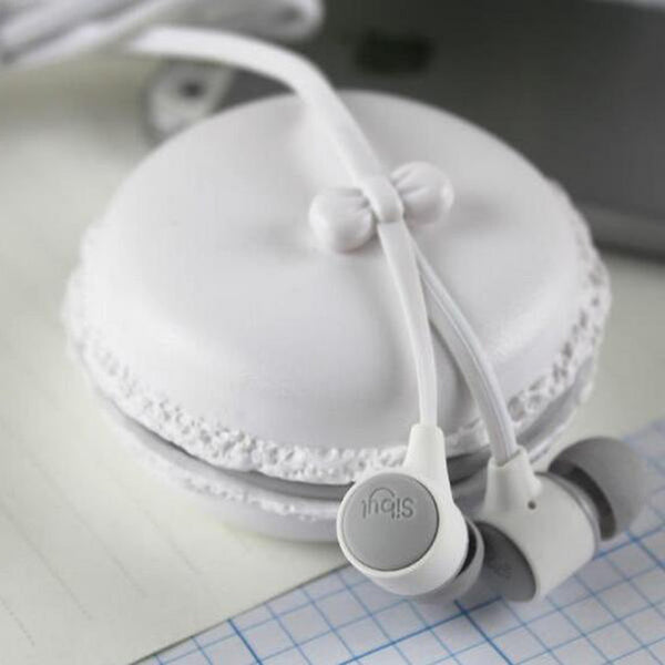 2015 bests macaroon Earphones 3.5mm in-ear earphone with macaroon case&Mic for Xiaomi Samsung Sony Apple iphone phone