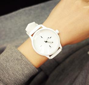 Original MILER Brand Soft Silicone Strap Jelly Quartz Watch Wristwatches for Women Ladies Lovers Black White