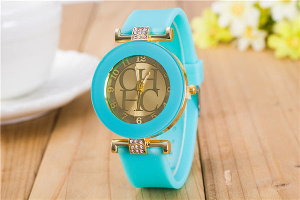 2017 New Fashion Brand Gold Geneva Casual Quartz Watch Women Crystal Silicone Watches Relogio Feminino Dress Wrist Watch Hot