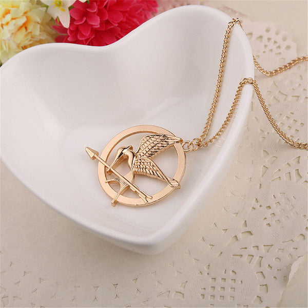 2016 New Hot Selling European and American popular Retro Punk Style hunger game bird Necklace for men and women wholesale