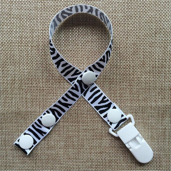 Cartoon Baby Pacifier Clip Fixed Button Holder for Dummy Drop-resistant Chain for Children Stroller Soother Clips for Newborn