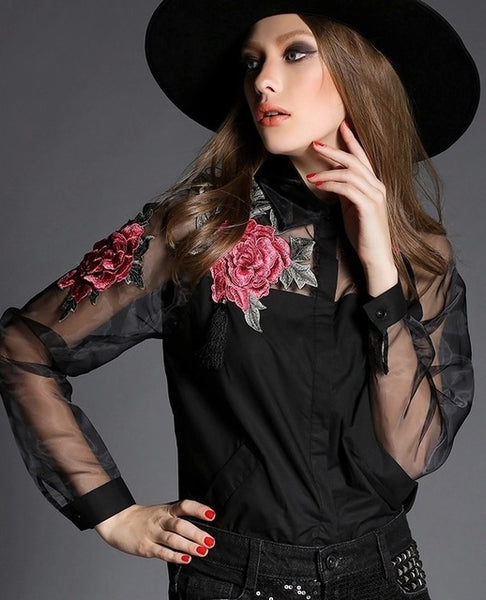 2015 new spring and summer blouse blusa embroidered flowers organza long-sleeved white shirt Black and white women tops 606B 28