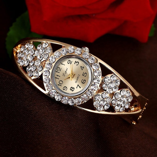 Lvpai Women Watches 2016 Rhinestone Bracelet Wristwatches Fashion Classic Ladise Watches Luxury Vintage Wrist Dress Quartz Watch