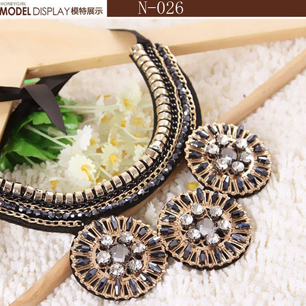 2016 Fashion Collar Flower Power choker Vintage Bohemian Long  Necklace Women Maxi big bead fine Jewelry  charms collier femme