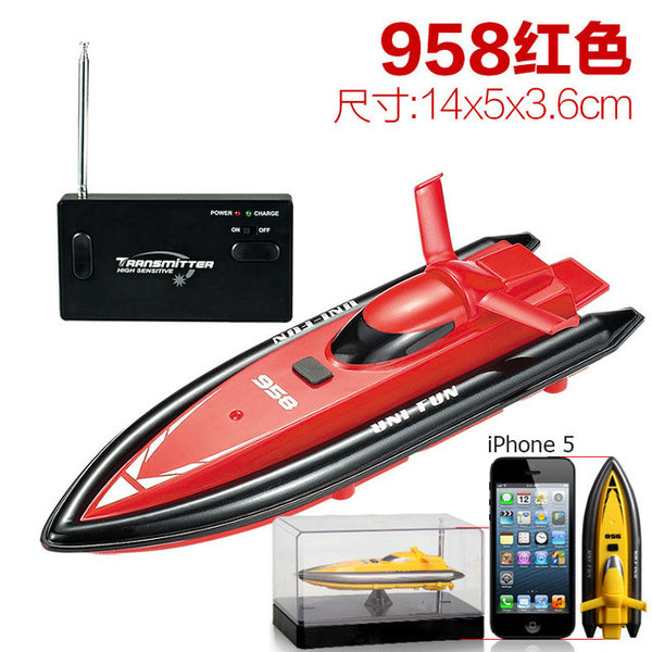 2016 new Mini Radio Remote Control 2.4G 4CH Model RC Boats barco de pesca Water Gifts for Children Free Shipping Wholesale