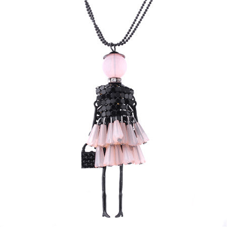 17KM Fashion doll Pendant Necklace Lovely Dress Doll Necklaces & Pendants Maxi collares Women collier Long Necklace colar
