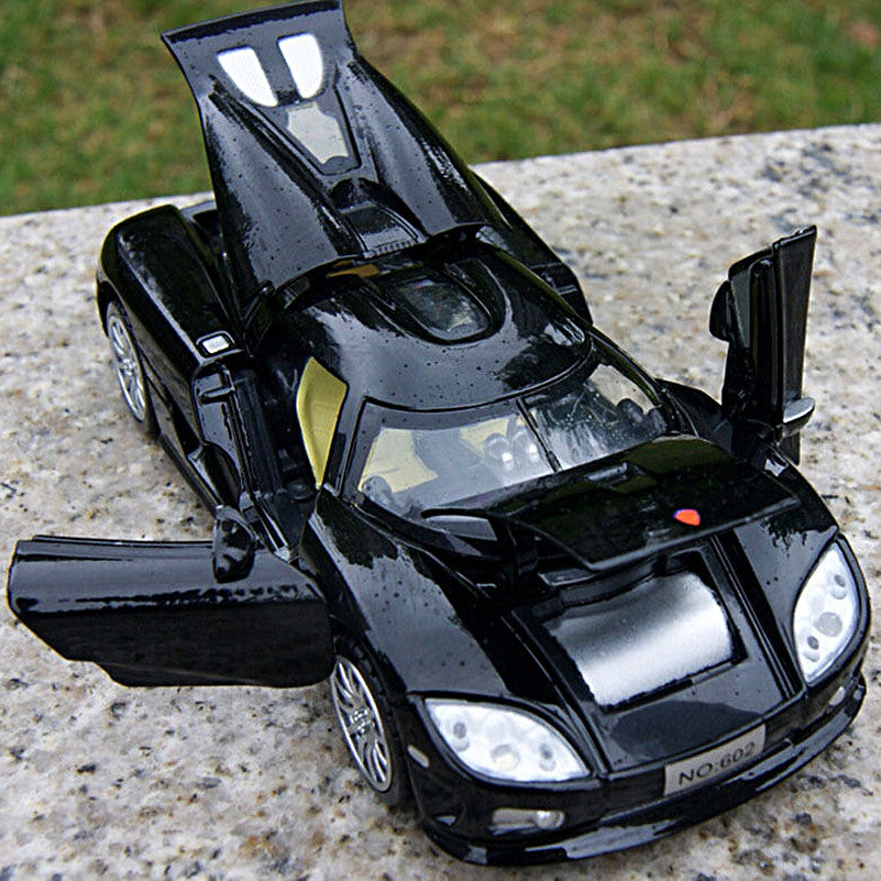 Kids Toys 1/32 Scale Koenigsegg Electronic Car Model Toys Children Collection Diecasts  With Light Sound No sending battery