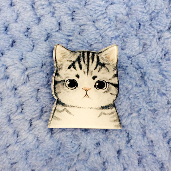 1 PCS Cartoon Cat Shaped Badge Free Shipping Kawaii Harajuku Acrylic Pin Badges Cartoon Animal Backpack Badge Decoration