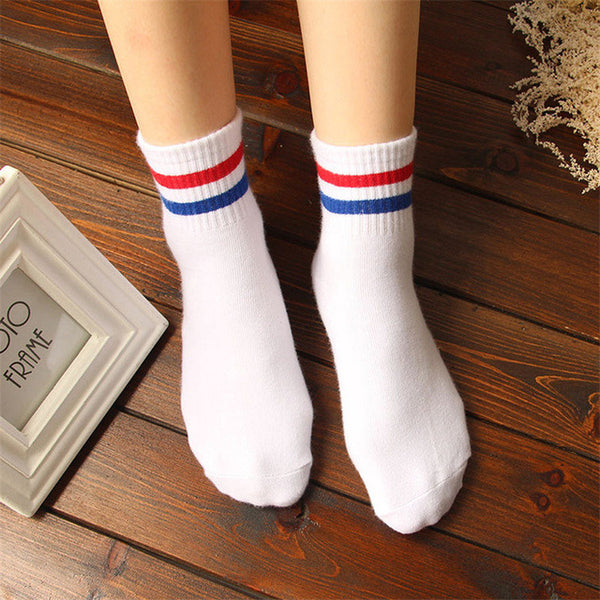 The Classic 6 Color  Women Cotton stripe Socks New Fashion Female Sock Retro Sock Wholesale