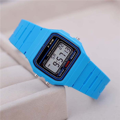 Fashion Sport Watch For Men Women Kid Colorful Electronic Led Digital Kids Watches Multifunction Jelly Wristwatch Clock Hour