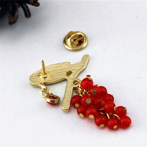Fashion brooch 2015 New fashion temperament of pure and fresh and contracted joker birds drip grapes brooch jewelry sets