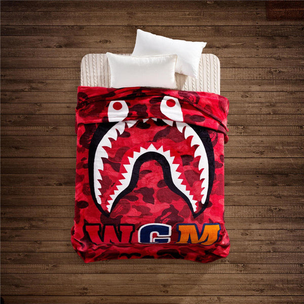 Winter Super Soft WGM Shark Blanket Supreme Fleece Blankets A Bathing Ape / Bape Coral Bed Throw Blanket 150x200cm Free Shipping