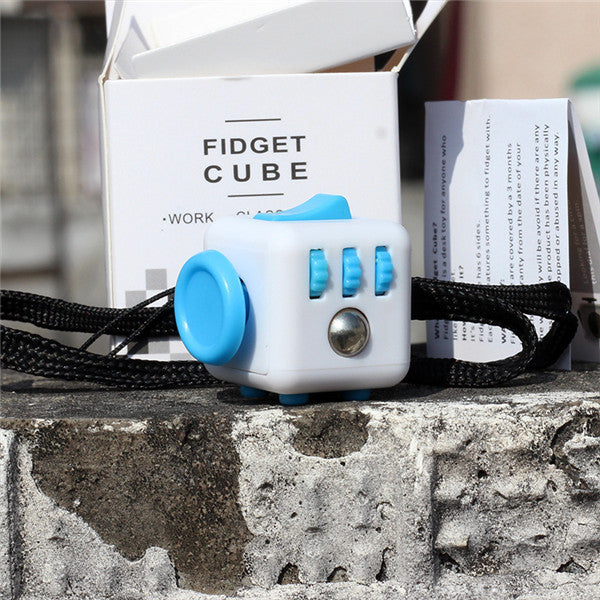 US Fidget Cube Toys Puzzles & Magic Cubes Anti Stress Reliever Mini Size 2.2cm