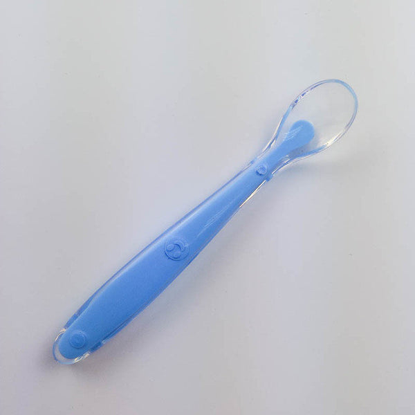 Baby Soft silicone feeding spoon baby Spoon Tableware 4 colors