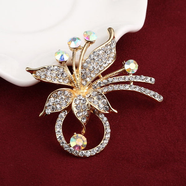 Elegant Peacock Butterfly Rhinestone Brooch Pin Bee Leopard Music Note Simulated Pearl Fashion Brooches Flower Crown Brooch Gift