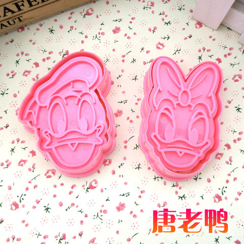 2PCS/set Donald Duck cartoon shape Cutter biscuit mold plunger paste sugar craft decoration bakeware cake Decorating tools E314