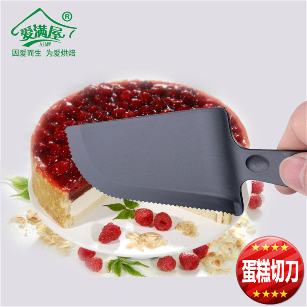 AMW Cheap cake tools disposable plastic cake knife,wholesale kitchen accessories wedding cake cutter slicer wedding cake knife