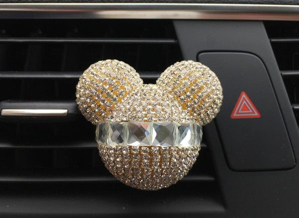 Luxury car ornaments girl Exquisite diamond Air conditioning outlet  Car air refreshing agent Car styling Perfumes 100 Original