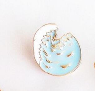 Timlee X129 Cartoon Bird Shell Seastar Coconut Tree Flamingo Cute Metal Brooch Pins Button Pins Gift Wholesale