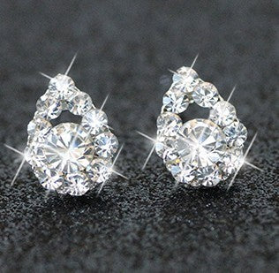 min $ 7 (mix order)  Hot Selling Earring 2017 Fashion Brand Rhinestone Stud Earrings Women Alloy crystal Studs Earring For Women