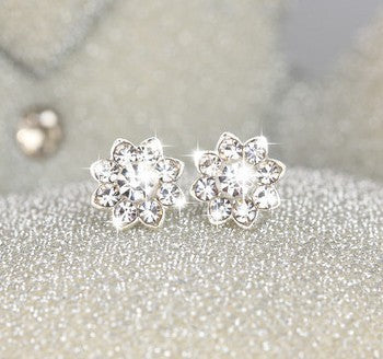 min $ 7 (mix order)  Hot Selling Earring 2017 Fashion Brand Rhinestone Stud Earrings Women Alloy crystal Studs Earring For Women