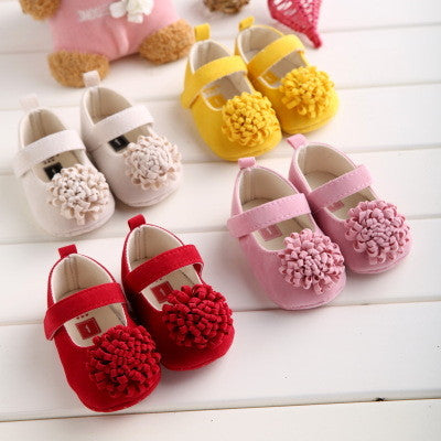 Hongteya 4colors Flower Cotton Baby Shoes Moccasin Girls Newborn Dress Shoes Soft Bottom Infants Crib Sneakers Cute First Walker