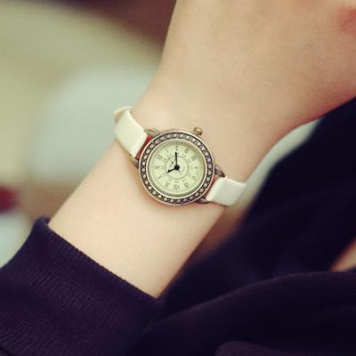 2017 Fashion Classic Vintage Magic Rome Dial Brass Alloy Thin Leather Strap Quartz Wristwatch Watch for Women Ladies Girls