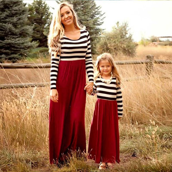 New  2017   sleeve mother daughter dresse Family Matching clothes Striped Mom and daughter dress Family look outfits