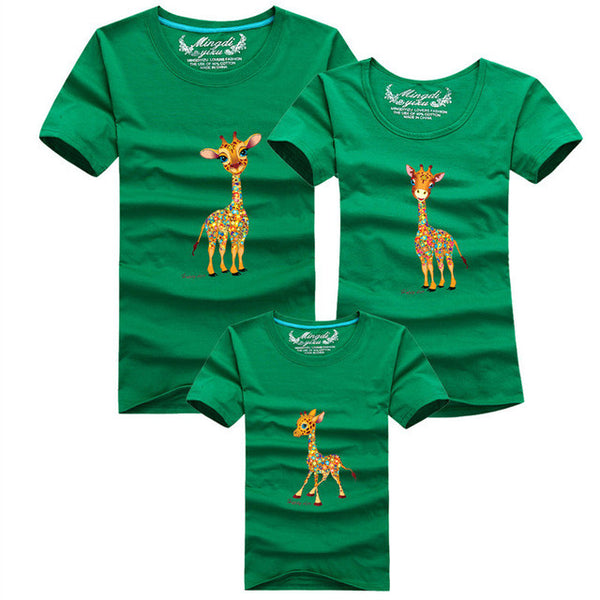 1pcs Fashion Family Look Cartoon giraffe Printed T Shirts 8 Colors Summer Family Clothes Family Matching Outfits Cartoon T-shirt
