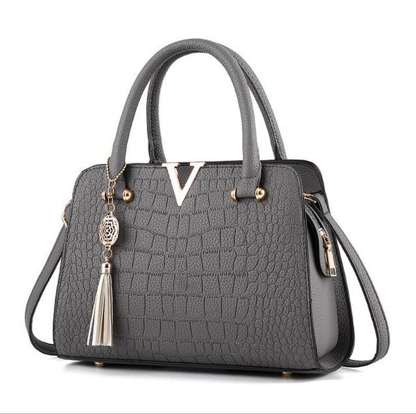 Luxury Crocodile leather women handbags Famous brands designer women messenger bags female fringed shoulder bag women's pouch