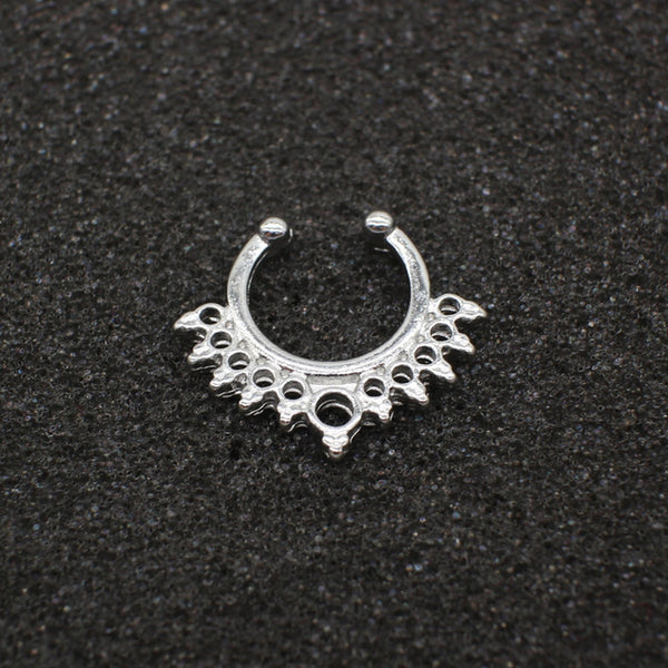 High quality metal fake nose ring Medical titanium jewelry clicker faux septum Piercing clip non Body Hoop For Women wholesale