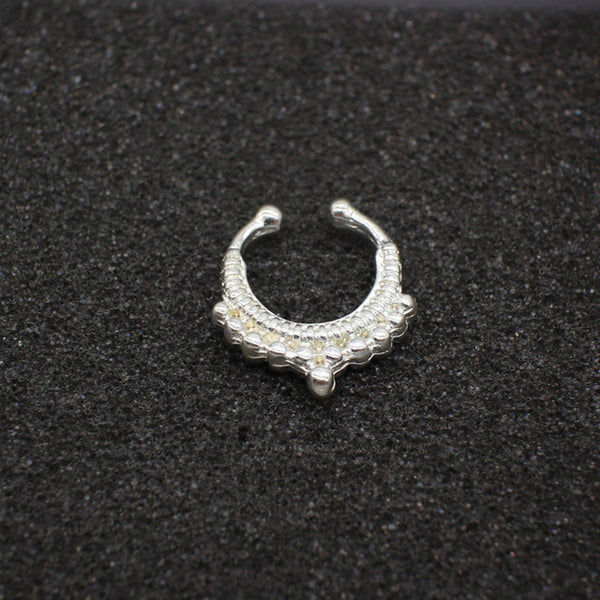 High quality metal fake nose ring Medical titanium jewelry clicker faux septum Piercing clip non Body Hoop For Women wholesale